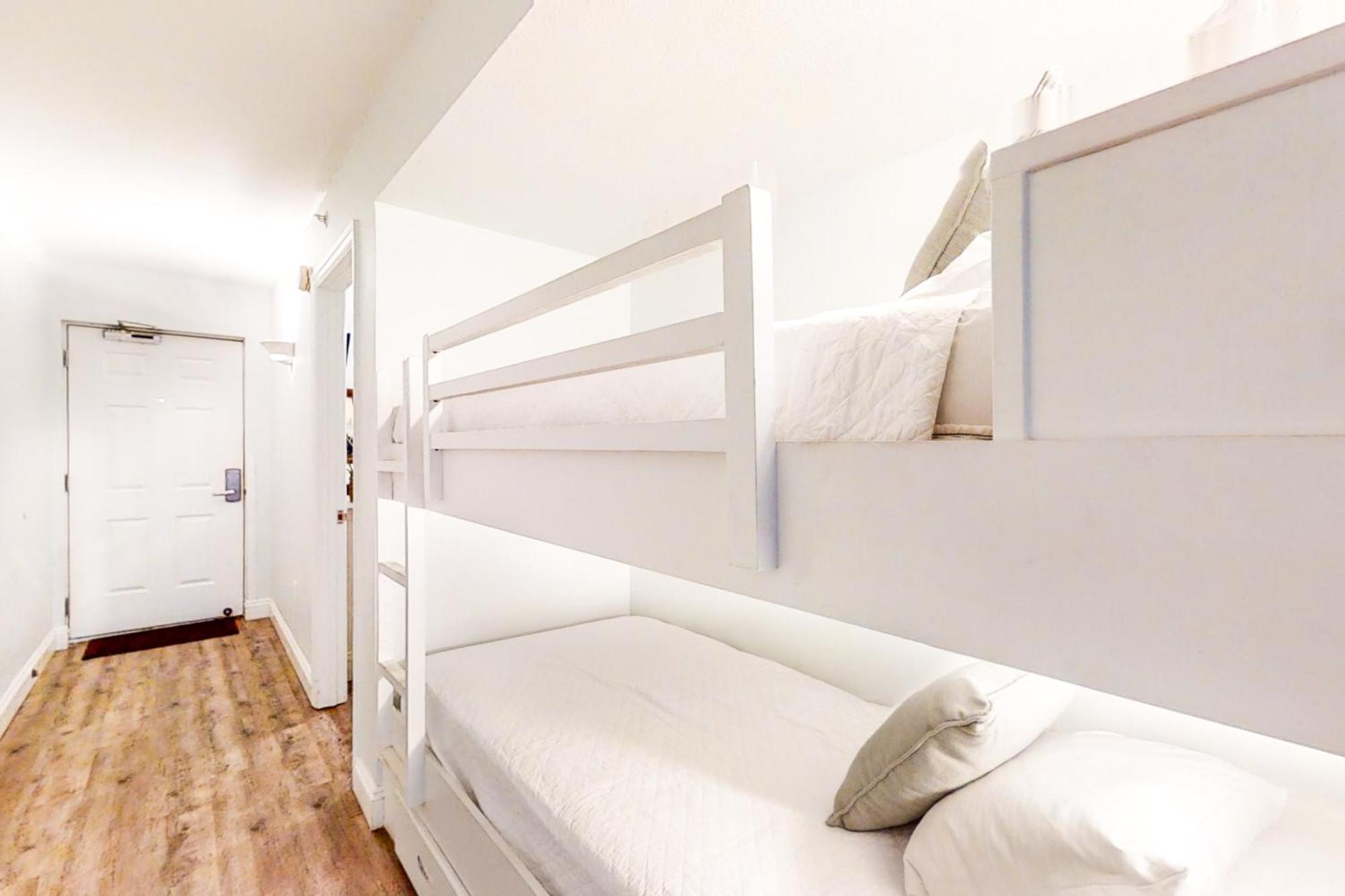 Pelican Beach Resort Destin Chambre photo